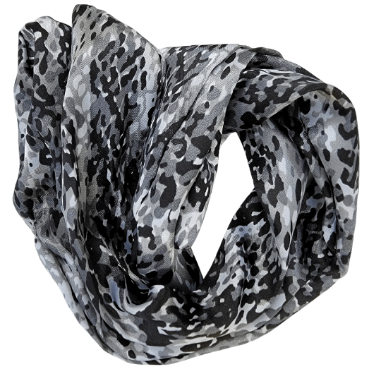 Silver snake print (black , white , silver)
